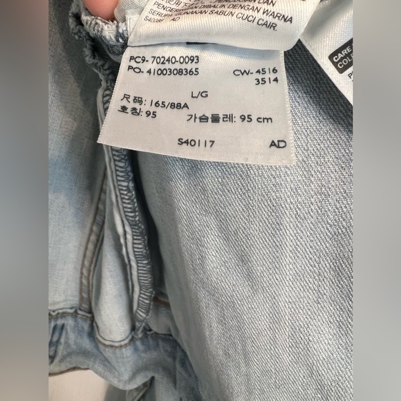 Levi's Blue Jean Jacket - Picture 7 of 13